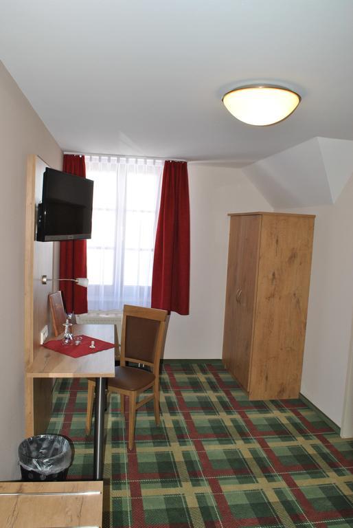 Gasthof Kampenwand Bernau Hotel แบร์เนา อัม คีมเซ ภายนอก รูปภาพ